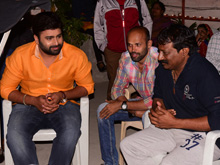 Raja Cheyyi Vesthe Working Pics